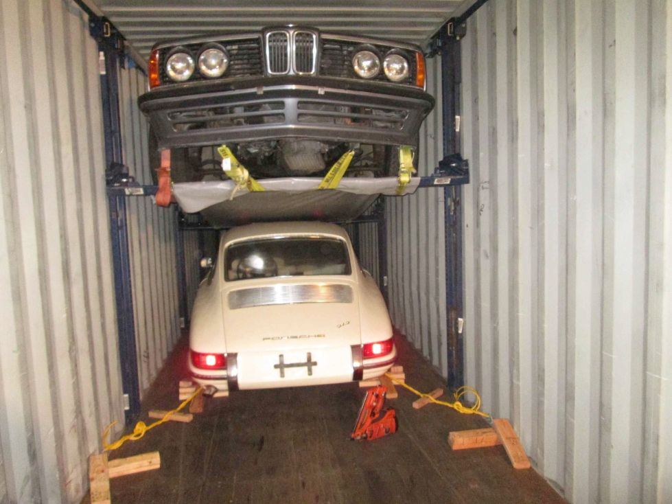 Der Zwölfer im Container...