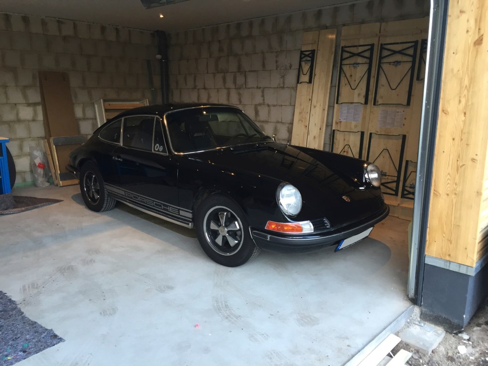 911_garage
